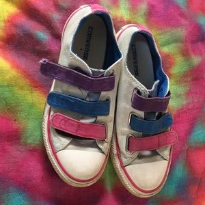 Girl converse shoes